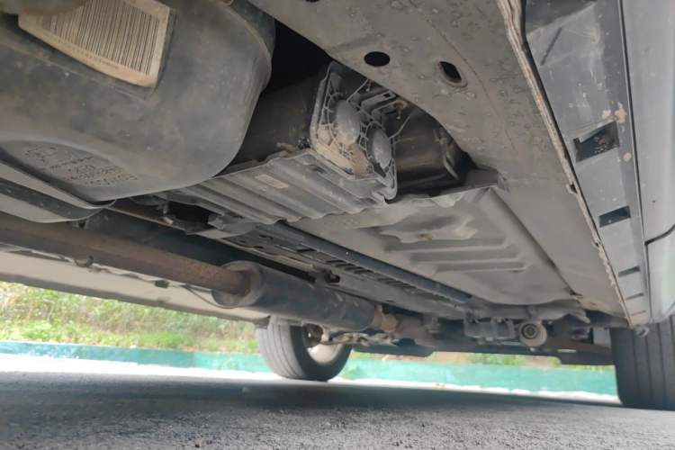 Used Ford Explorer 2013 3.5L Deluxe Model Chassis Rear Right