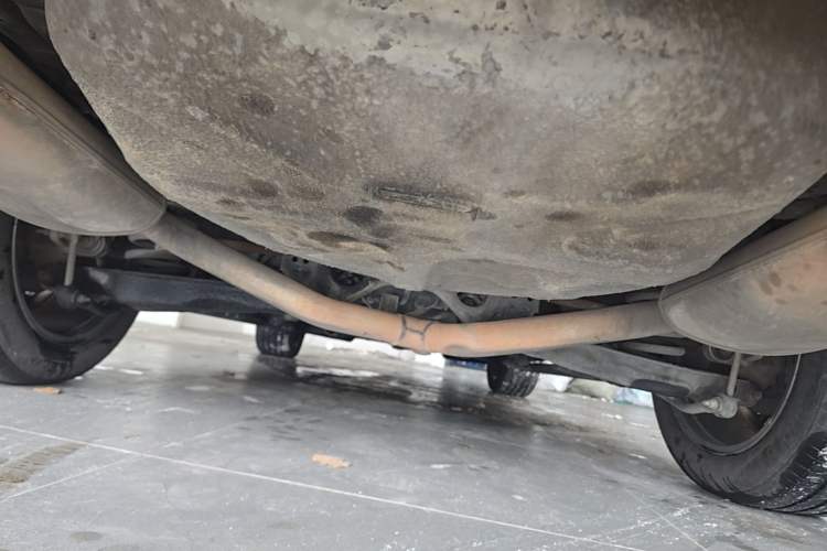 Used Ford Explorer 2013 3.5L Deluxe Model Chassis Rear