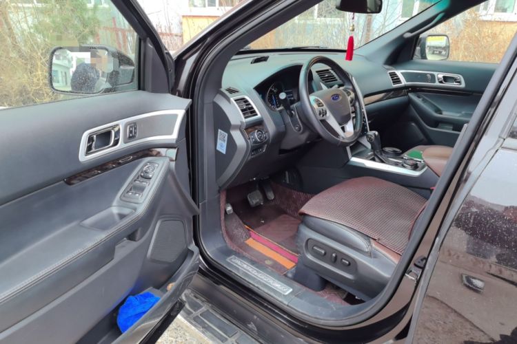 Used Ford Explorer  Driver Seat