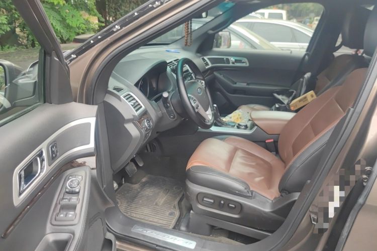 Used Ford Explorer 2013 3.5L Deluxe Model Driver Seat