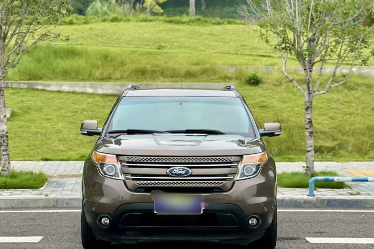 Used Ford Explorer 2013 3.5L Deluxe Model Exterior 1