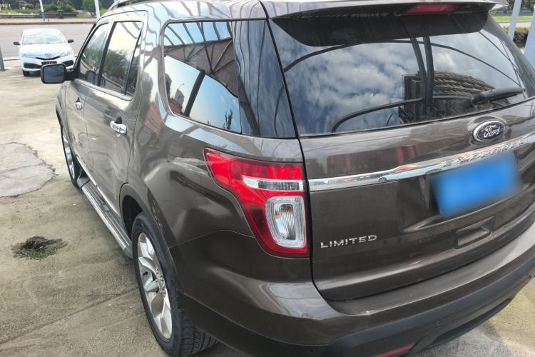 Used Ford Explorer 2013 3.5L Deluxe Model Exterior 2