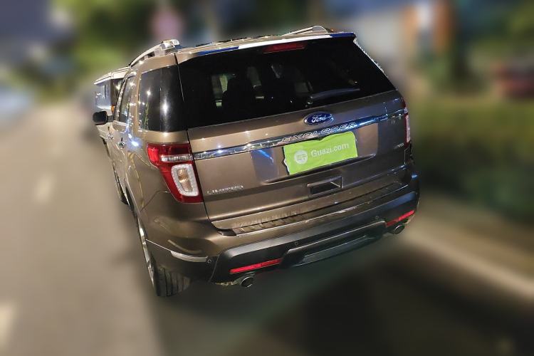 Used Ford Explorer 2013 3.5L Deluxe Model Exterior 3