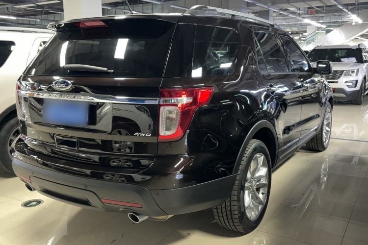 Used Ford Explorer 2013 3.5L Deluxe Model Exterior 3