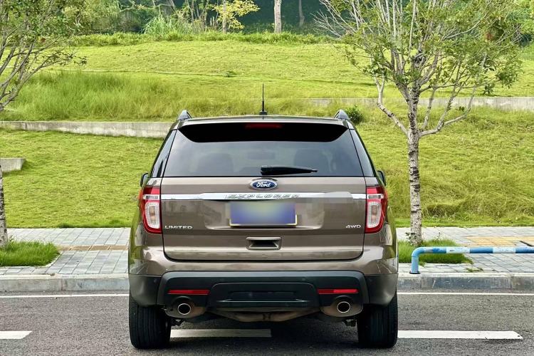 Used Ford Explorer 2013 3.5L Deluxe Model Exterior 4
