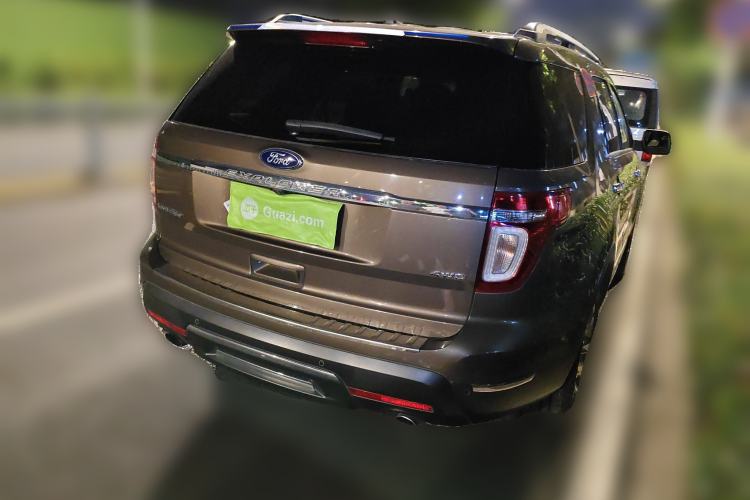 Used Ford Explorer 2013 3.5L Deluxe Model Exterior 5