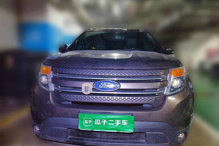 Used Ford Explorer 2013 3.5L Deluxe Model Front