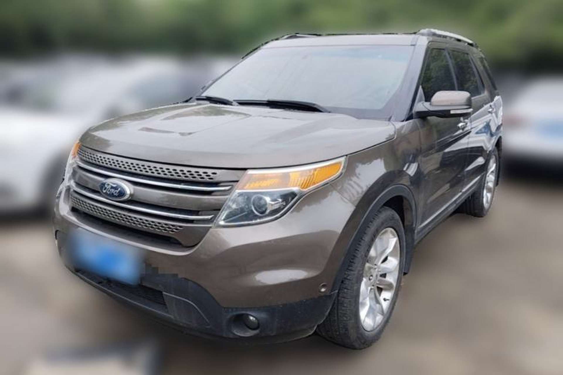 Used Ford Explorer 2013 3.5L Deluxe Model Front Left 45 Deg