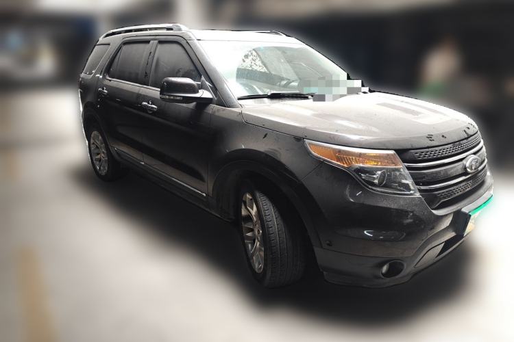 Used Ford Explorer 2013 3.5L Deluxe Model Front Right 45 Deg