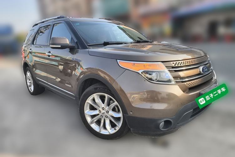 Used Ford Explorer 2013 3.5L Deluxe Model Front Right 45 Deg