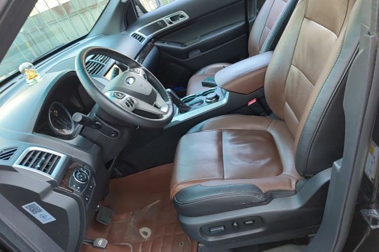 Used Ford Explorer 2013 3.5L Deluxe Model Left Front Seat