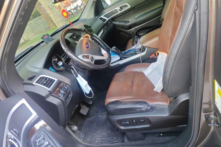 Used Ford Explorer 2013 3.5L Deluxe Model Left Front Seat