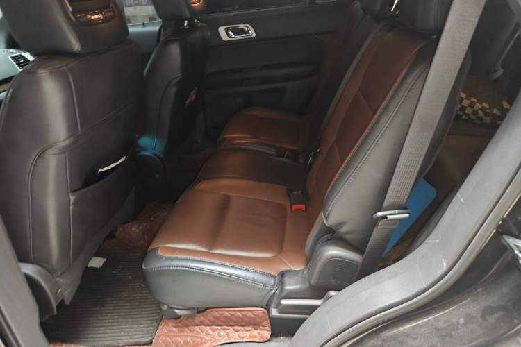 Used Ford Explorer 2013 3.5L Deluxe Model Left Rear Seat