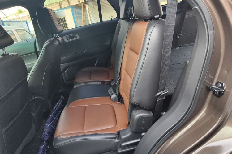 Used Ford Explorer 2013 3.5L Deluxe Model Left Rear Seat