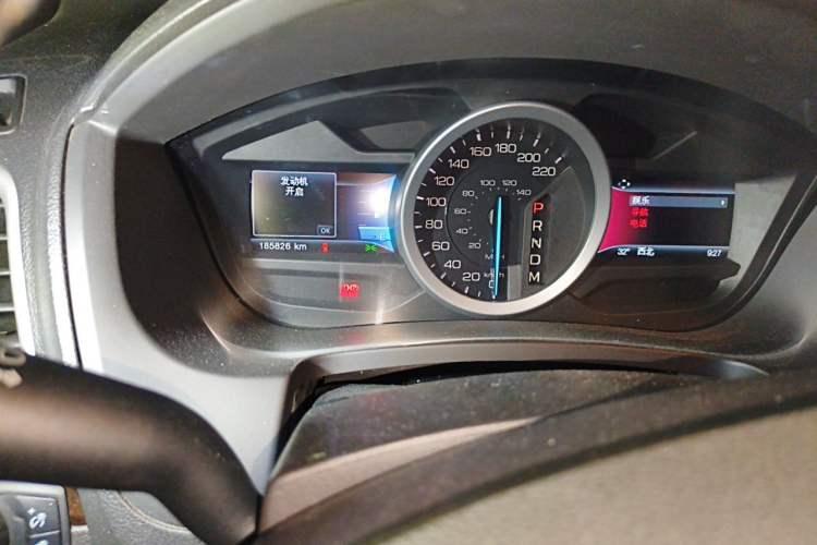 Used Ford Explorer 2013 3.5L Deluxe Model Odometer Close Up