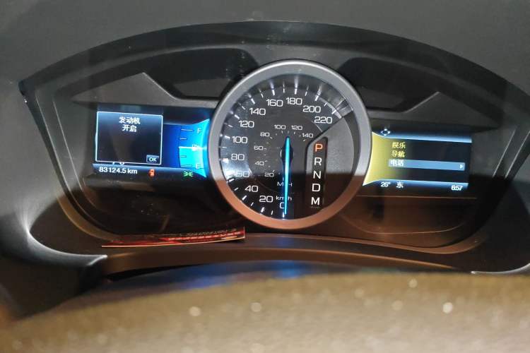 Used Ford Explorer 2013 3.5L Deluxe Model Odometer Close Up