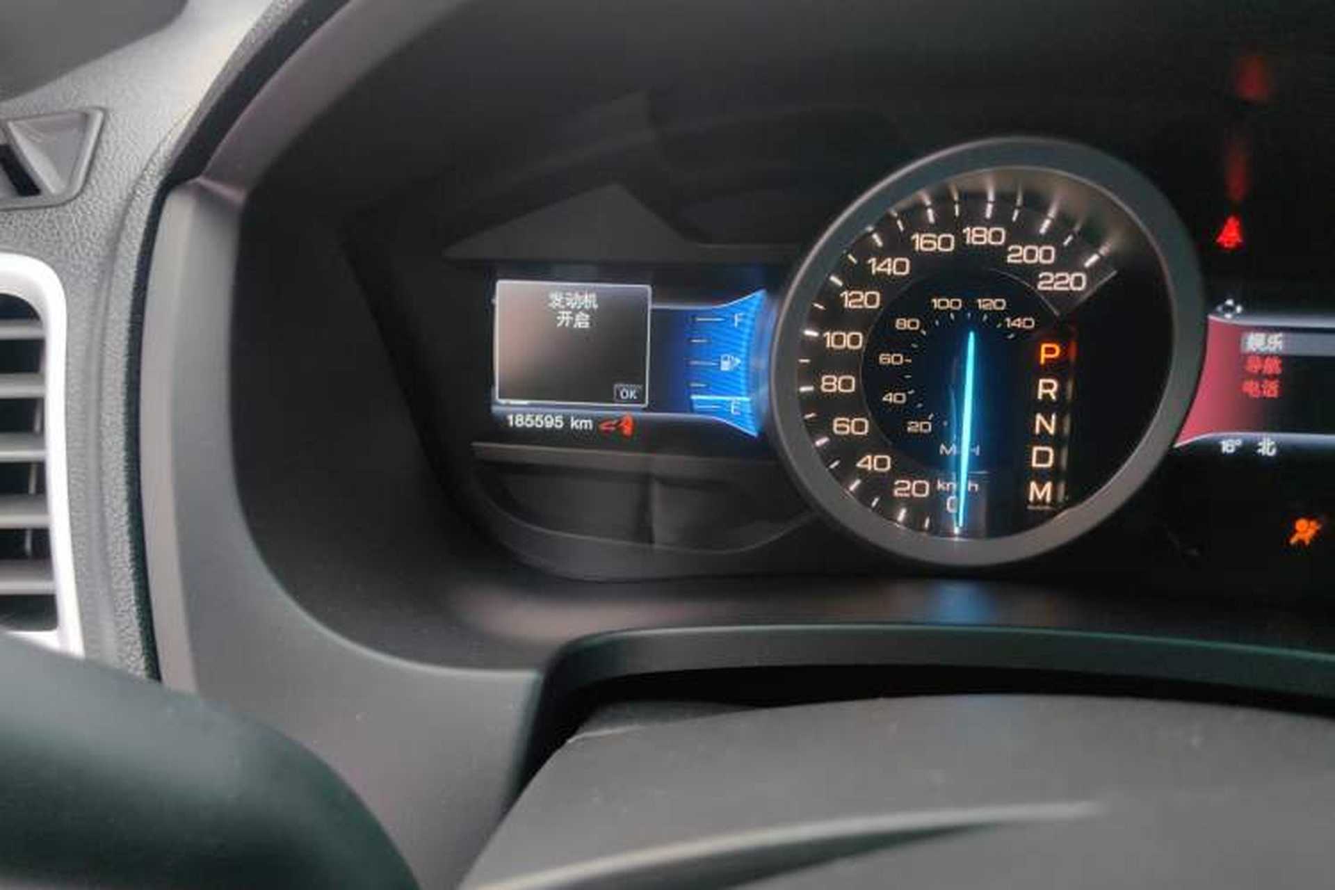 Used Ford Explorer 2013 3.5L Deluxe Model Odometer Close Up