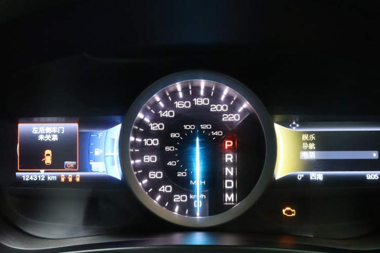 Used Ford Explorer 2013 3.5L Deluxe Model Odometer Close Up