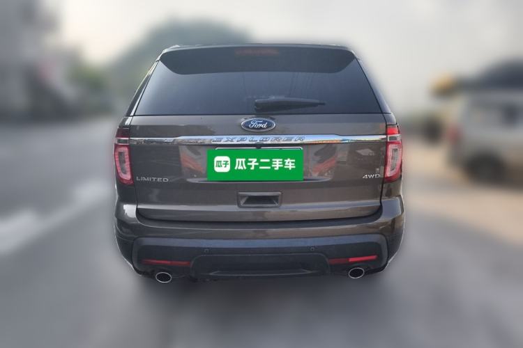 Used Ford Explorer 2013 3.5L Deluxe Model Rear