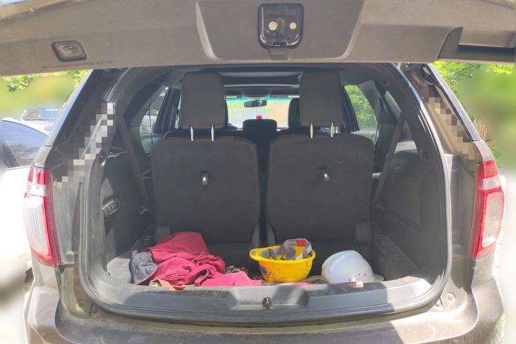 Used Ford Explorer 2013 3.5L Deluxe Model Trunk