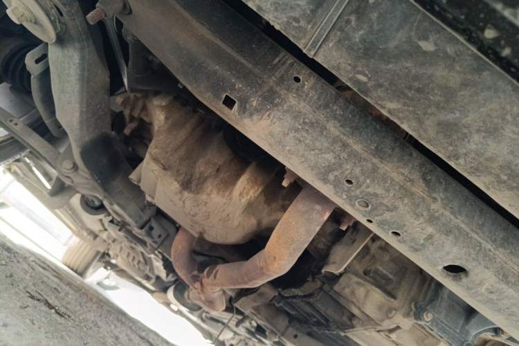 Used Ford Explorer 2013 3.5L Deluxe Model Chassis Front