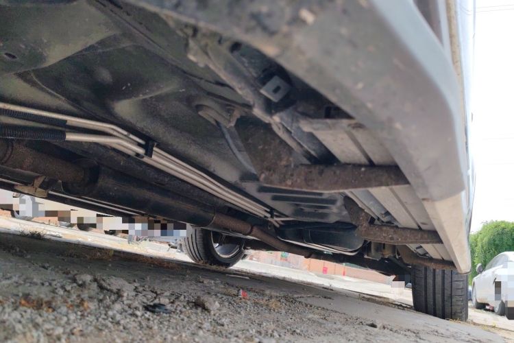 Used Ford Explorer 2013 3.5L Deluxe Model Chassis Front Left