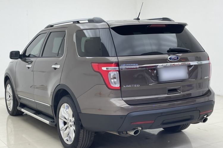 Used Ford Explorer 2013 3.5L Deluxe Model Exterior 4