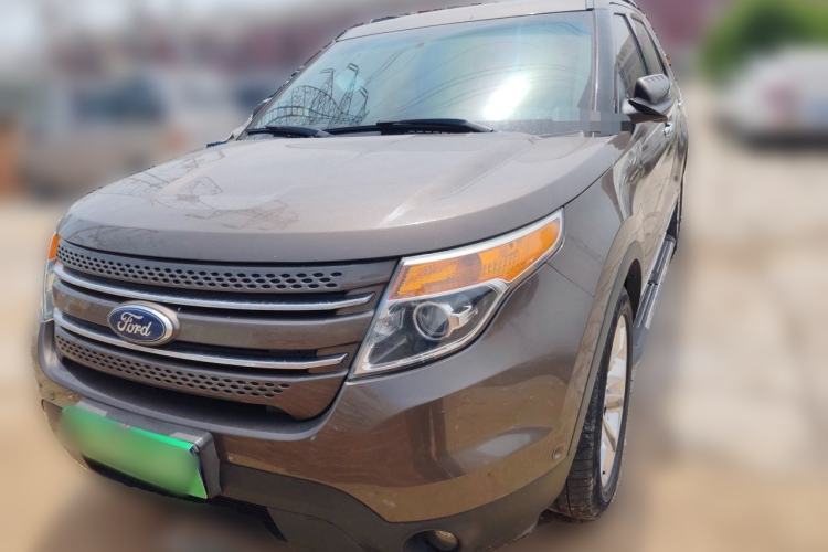 Used Ford Explorer 2013 3.5L Deluxe Model Front