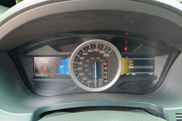 Used Ford Explorer 2013 3.5L Deluxe Model Instrument Cluster