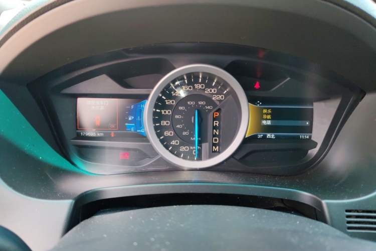Used Ford Explorer 2013 3.5L Deluxe Model Instrument Cluster
