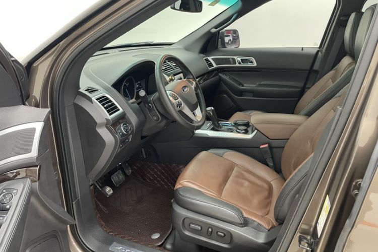 Used Ford Explorer 2013 3.5L Deluxe Model Left Front Seat