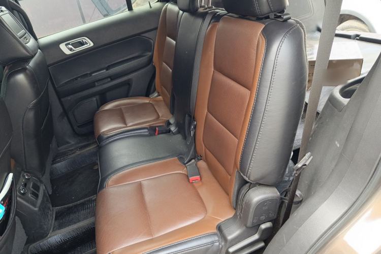 Used Ford Explorer 2013 3.5L Deluxe Model Left Rear Seat