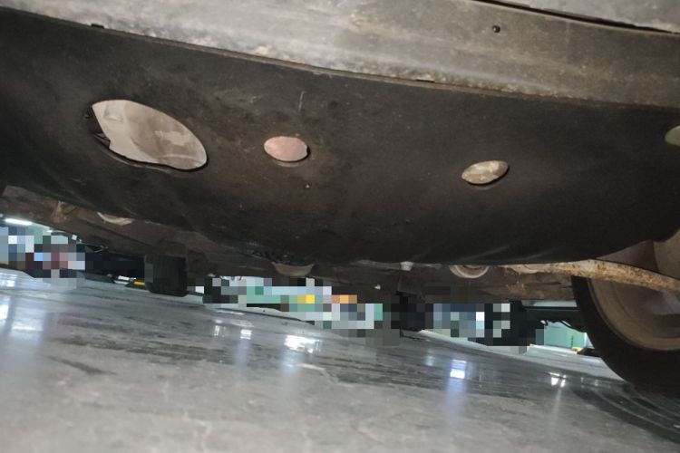 Used Ford Explorer 2013 3.5L Deluxe Model Chassis Front