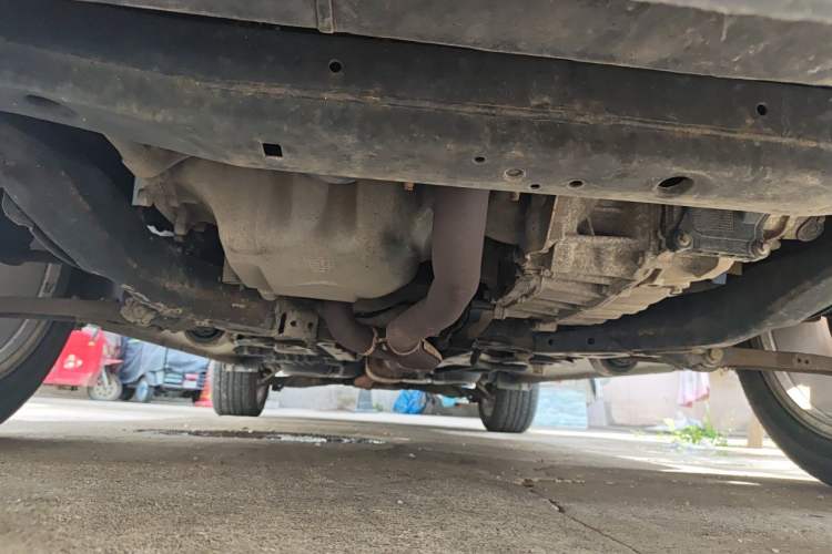 Used Ford Explorer 2013 3.5L Deluxe Model Chassis Front