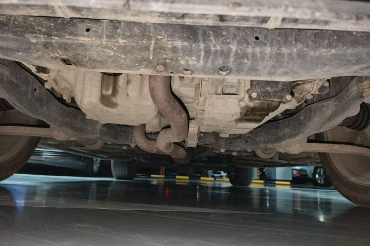 Used Ford Explorer 2013 3.5L Deluxe Model Chassis Front