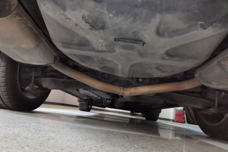 Used Ford Explorer 2013 3.5L Deluxe Model Chassis Rear
