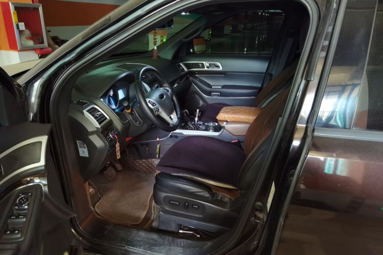 Used Ford Explorer 2013 3.5L Deluxe Model Driver Seat