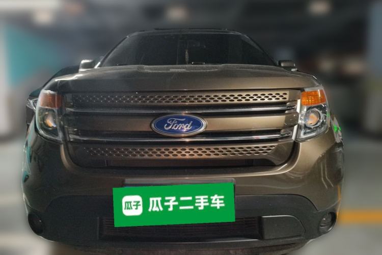 Used Ford Explorer 2013 3.5L Deluxe Model Front