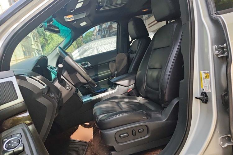 Used Ford Explorer 2013 3.5L Deluxe Model Left Front Seat