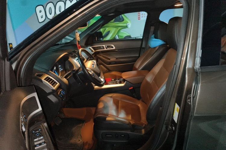 Used Ford Explorer 2013 3.5L Deluxe Model Left Front Seat