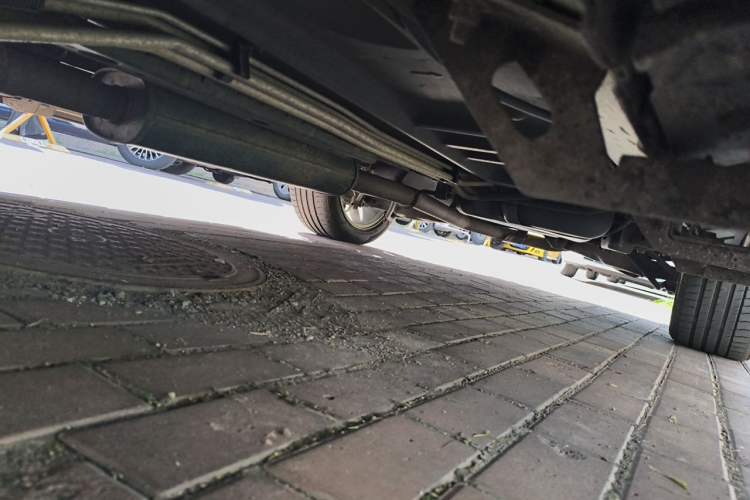 Used Ford Explorer 2013 3.5L Deluxe Model Chassis Front Left