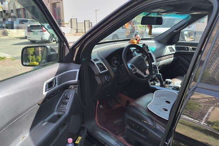 Used Ford Explorer 2013 3.5L Deluxe Model Driver Seat