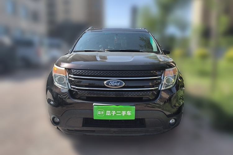 Used Ford Explorer 2013 3.5L Deluxe Model Front