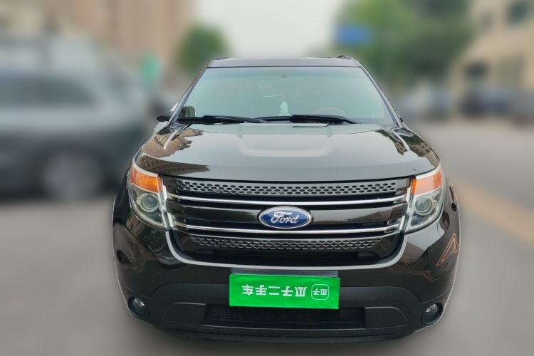Used Ford Explorer 2013 3.5L Deluxe Model Front