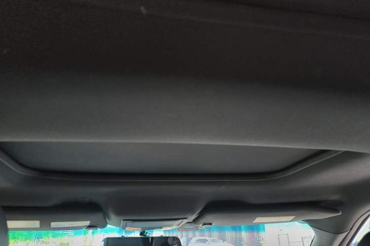 Used Ford Explorer 2013 3.5L Deluxe Model Headliner