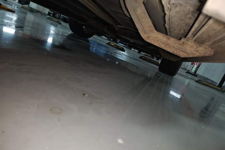 Used Ford Explorer 2013 3.5L Deluxe Model Chassis Front Left