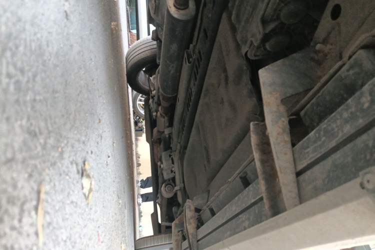 Used Ford Explorer 2013 3.5L Deluxe Model Chassis Rear Right