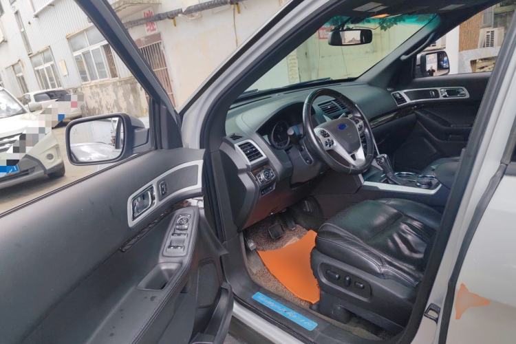 Used Ford Explorer 2013 3.5L Deluxe Model Driver Seat