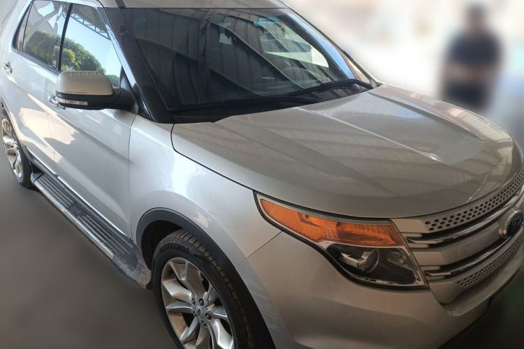 Used Ford Explorer 2013 3.5L Deluxe Model Front Right 45 Deg