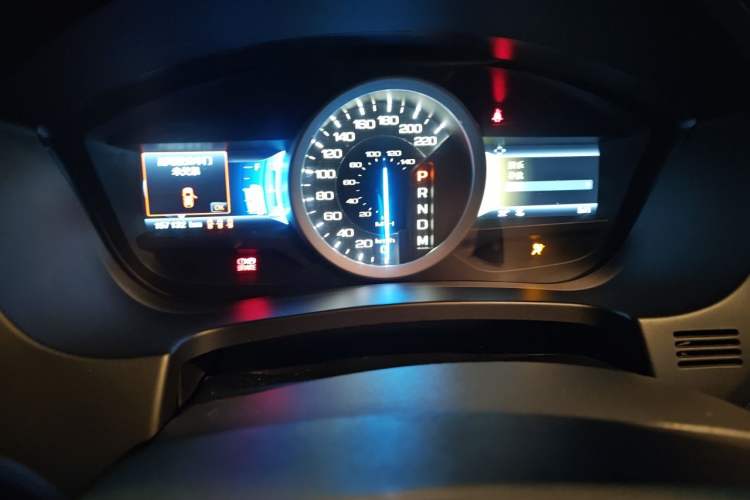 Used Ford Explorer 2013 3.5L Deluxe Model Instrument Cluster